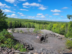 Caledonia Mine place picture